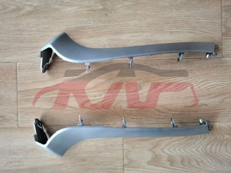 For Toyota 2272014 Yaris&nbsp;decorative Plate,silvery&nbsp;l 52113-0d090 R 52112-0d110, Yaris Car Accessories, Toyota  Decorative Plate For Car-L 52113-0D090 R 52112-0D110