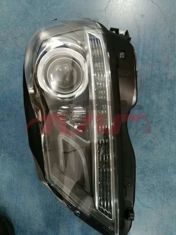 For Benz 475w204 11-12&nbsp;head Lamp&nbsp;l2048208361  R2048208461, C-class Automotive Accessorie, Benz  Car Lamps-L2048208361  R2048208461