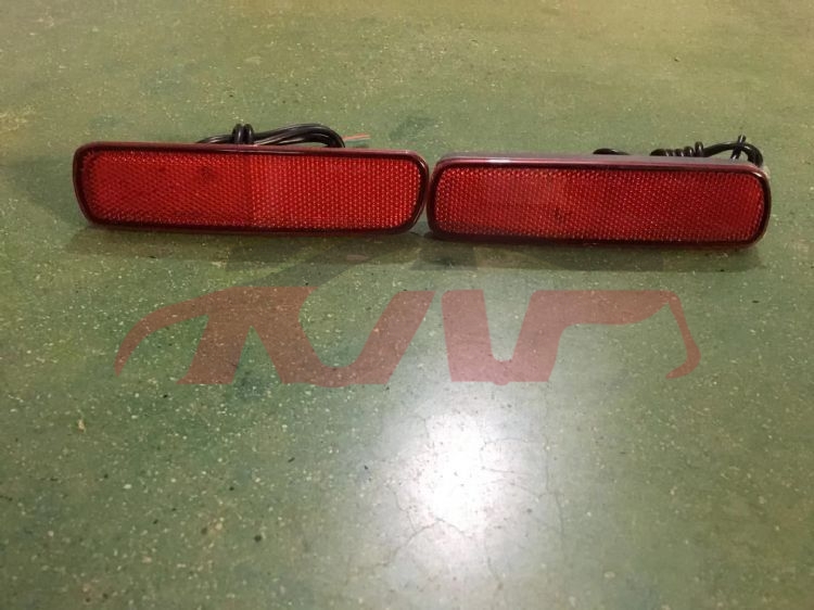 For Toyota 203141998-2004 Landcruiser Fj100&nbsp;reflector Led&nbsp;81920-60051, Land Cruiser Car Parts, Toyota  Rear Reflector-81920-60051