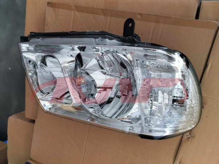 For Toyota 26462005-2006 Landcruiser Fj100&nbsp;head Lamp W/o Xenon&nbsp;l 81170-60a82 R   81130-60a92, Land Cruiser Car Accessories, Toyota   Headlight Bulb-L 81170-60A82 R   81130-60A92