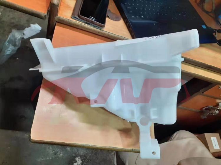 For Toyota 2312015 Hilux Revo&nbsp;wiper Tank,  W/o Motor&nbsp;85315-0k250 85315-0k230, Toyota  Tank, Hilux Automotive Accessorie-85315-0K250 85315-0K230