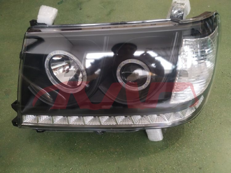 For Toyota 26462005-2006 Landcruiser Fj100&nbsp;head Lamp&nbsp;, Land Cruiser Auto Parts Prices, Toyota  Headlamp-