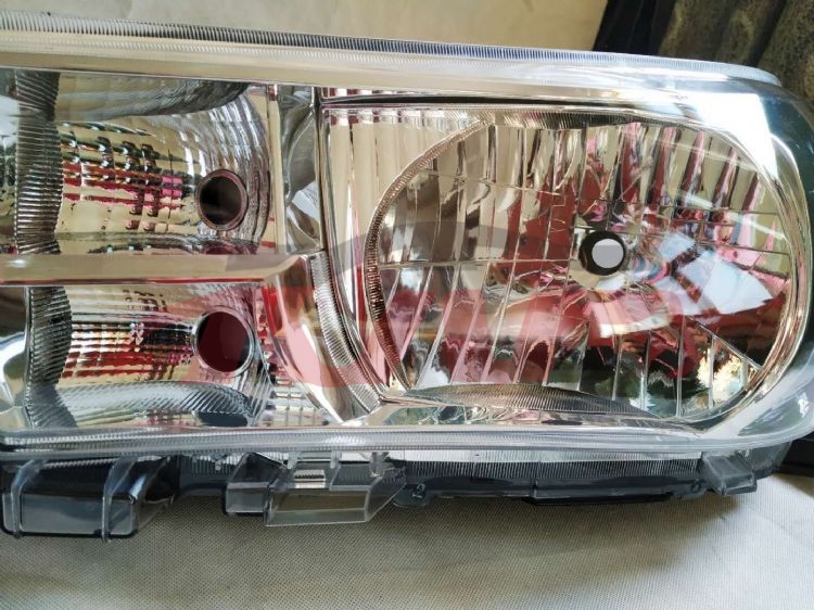 For Toyota 2312015 Hilux Revo&nbsp;head Lamp,low-level&nbsp;r 81110-0k680 L 81150-0k680  81130-0k661   81170-0k661 81130-0k652 81170-0k652, Toyota  Headlight, Hilux Automotive Parts-R 81110-0K680 L 81150-0K680  81130-0K661   81170-0K661 81130-0K652 81170-0K652