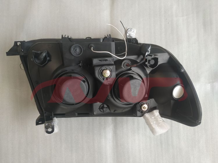 For Toyota 26462005-2006 Landcruiser Fj100&nbsp;head Lamp&nbsp;, Land Cruiser Auto Parts Prices, Toyota  Headlamp-