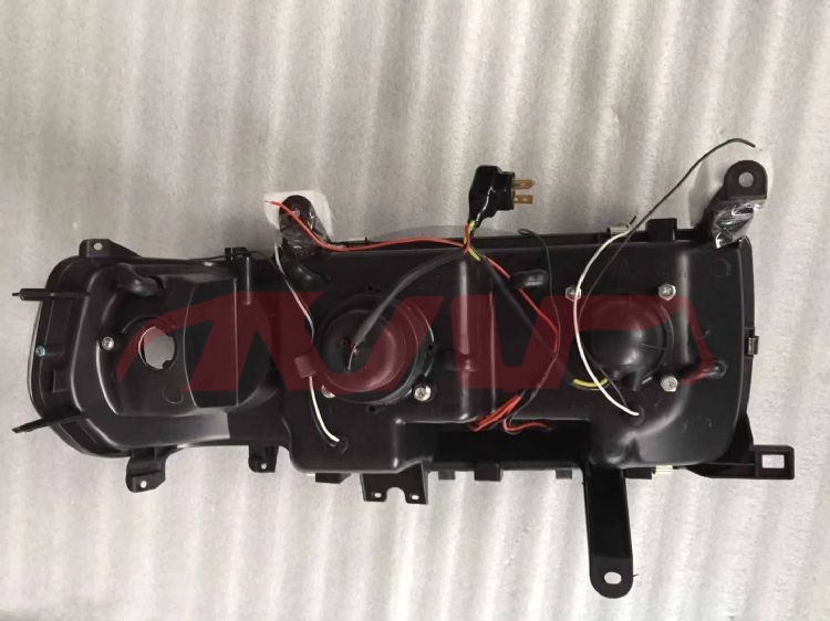 For Toyota 2010651990 Landcruiser Fj82&nbsp;head Lamp&nbsp;, Toyota   Headlight Bulb, Land Cruiser Car Accessorie-