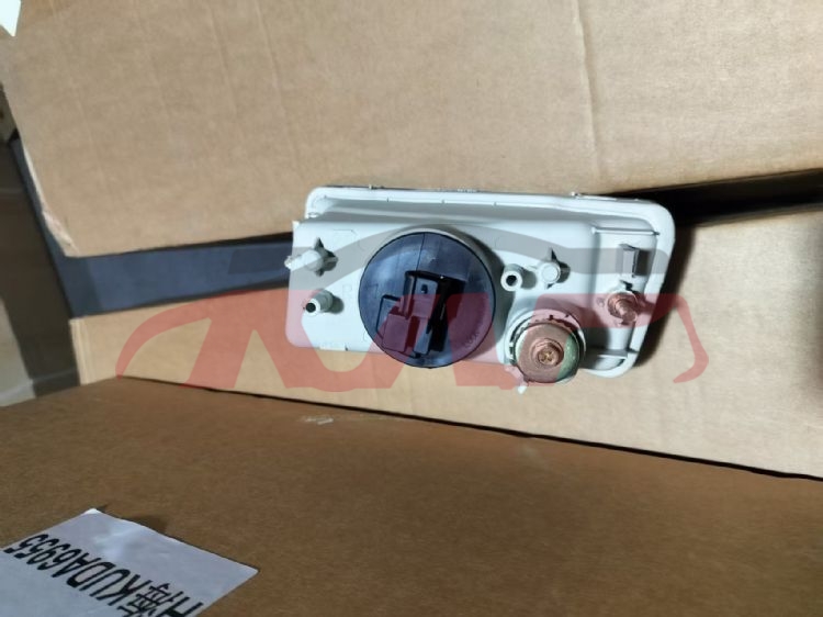 For Isuzu 16862002-2005 D-max&nbsp;fog Lamp&nbsp;r8-97237589-1 L8-97237590-1, Isuzu  Car Parts, D-max Parts For Cars-R8-97237589-1 L8-97237590-1