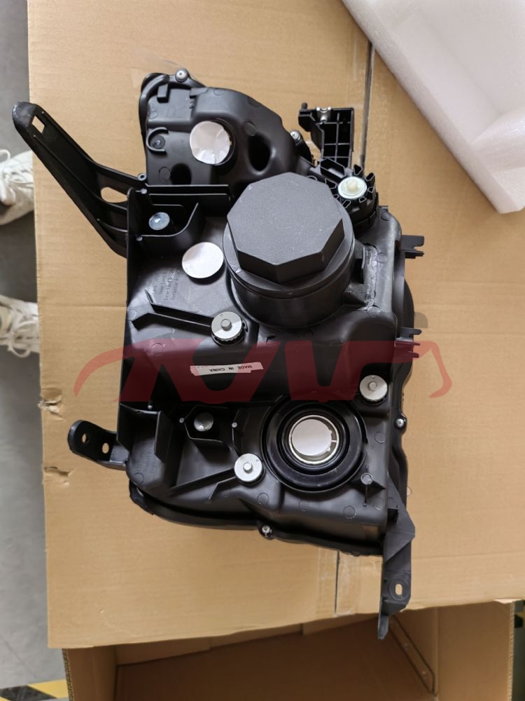 For Mitsubishi 6182007-2010 Pajero V97&nbsp;head Lamp With Motorxenon)&nbsp;l8301a845 R8301a046, Pajero List Of Auto Parts, Mitsubishi  Car Lamps-L8301A845 R8301A046