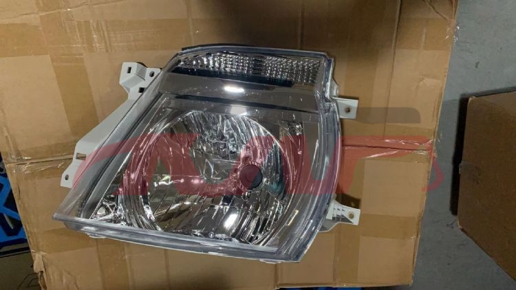 For Nissan 9812005-2008 E25&nbsp;head Lamp&nbsp;215-11b4 26060-vx50a   26010-vx50a, Nissan   Automotive Parts, Urvan Automotive Parts-215-11B4 26060-VX50A   26010-VX50A