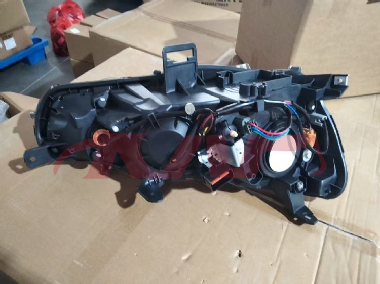 For Mitsubishi 5552010 Outlander&nbsp;head Lamp Black Halogen&nbsp;ll8301b553 R:8301b554, Outlander Car Parts Catalog, Mitsubishi  Car Lamps-LL8301B553 R:8301B554