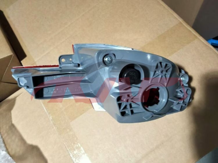 For Honda 8572014-2018 vezel Ru1&nbsp;rear Bumper Lamp&nbsp;34550-t7j-h01   34500-t7j-h01, Honda  Auto Lamps, Hrv/vezel Auto Parts Catalog-34550-T7J-H01   34500-T7J-H01