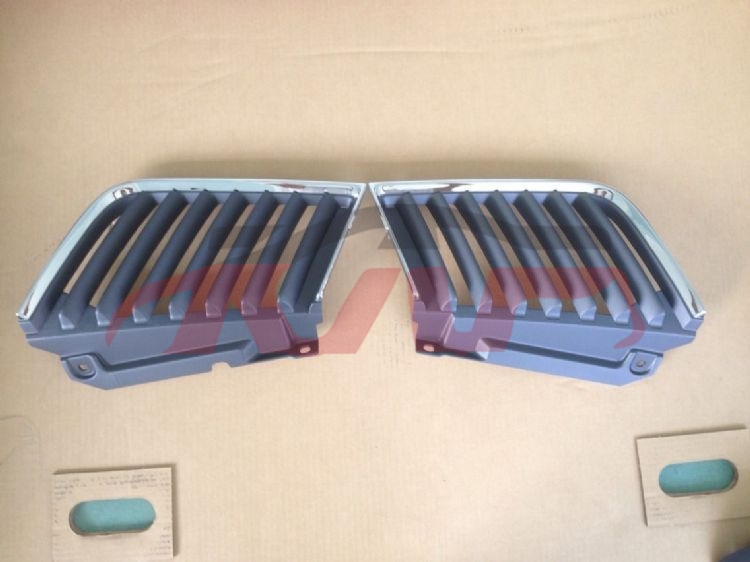 For Mitsubishi 13252005 L200&nbsp;grille&nbsp;r:mn142329  L:mn142328, Mitsubishi  Auto Grills, Triton Car Accessorie-R:MN142329  L:MN142328
