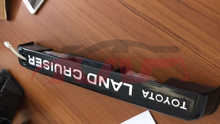 For Toyota 203141998-2004 Landcruiser Fj100&nbsp;back Door Handshandle&nbsp;, Toyota   Car Body Parts, Land Cruiser Car Parts鈥?price-