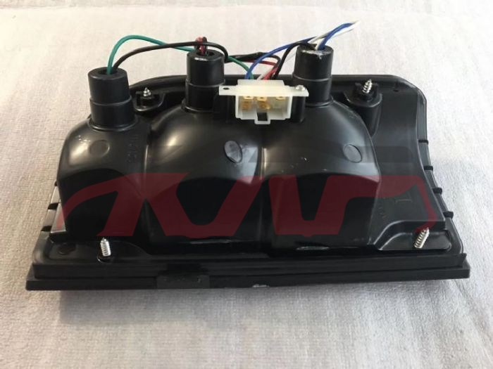 For Toyota 1024hilux Ln85 D&nbsp;tail Lamp&nbsp;r:81550-35130 L:81560-35130, Hilux Auto Parts Manufacturer, Toyota   Auto Tail Lights-R:81550-35130 L:81560-35130