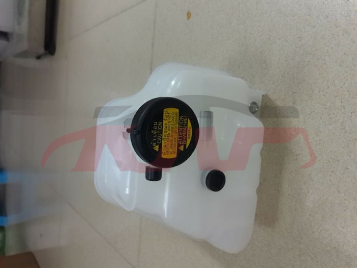 For Toyota 2332008 Hilux/vigo&nbsp;radiator Tank Diesel Type&nbsp;16470-0l081  16470-0l122, Toyota  Auto Lamps, Hilux Auto Parts Prices-16470-0L081  16470-0L122