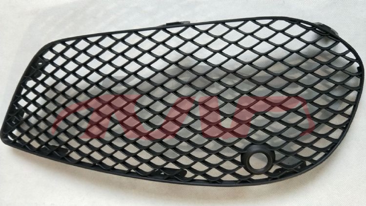 For Benz 472w205  14-18 Sport&nbsp;fog Lamp Cover&nbsp;2058852523/  2058852623  A2048852423, C-class Car Pardiscountce, Benz  Fog Light Cover Assembled Without Holes-2058852523/  2058852623  A2048852423