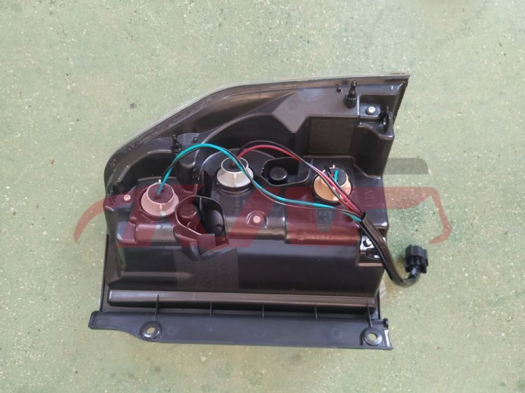 For Mitsubishi 6182007-2010 Pajero V97&nbsp;tail Lamp&nbsp;l 8330a598 R 8330a597, Pajero Auto Body Parts Price, Mitsubishi   Car Tail Lights Lamp-L 8330A598 R 8330A597