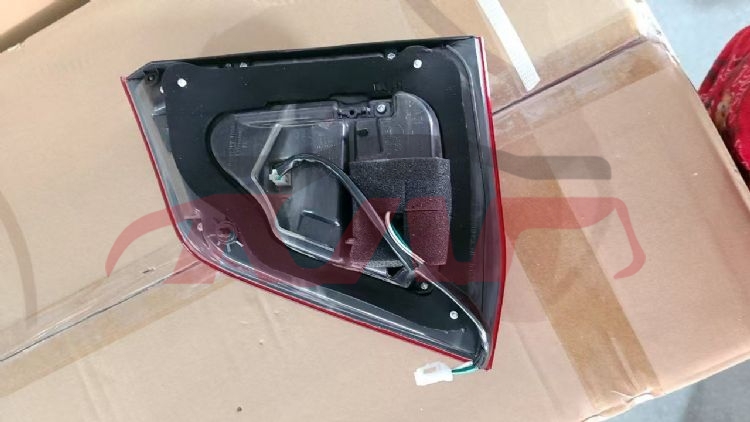 For Toyota 2372007-2011 Landcruiserfj200&nbsp;tail Lamp,inner&nbsp;l 81591-60210/81561-60750,r 81581-60180/81581-60180, Land Cruiser Car Pardiscountce, Toyota   Auto Tail Lamps-L 81591-60210/81561-60750,R 81581-60180/81581-60180