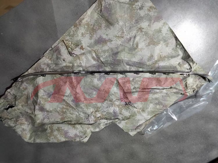 For Benz 565w253 16-19&nbsp;bumper Adornment&nbsp;2538851000, Glc Car Accessories Catalog, Benz  Trim Strip-2538851000