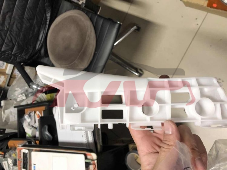 适用于丰田2012 普锐斯&nbsp;前杠支架&nbsp;52115-47020  52116-47020 L52116-47041, 普锐斯 汽车零配件, 丰田 前杠中支架-52115-47020  52116-47020 L52116-47041