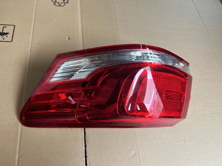 For Toyota 2712009-2011 Camry/aurion&nbsp;tail Lamp,out&nbsp;l81560-06400  R 81551-06400, Toyota   Car Tail-lamp, Camry Car Accessorie-L81560-06400  R 81551-06400