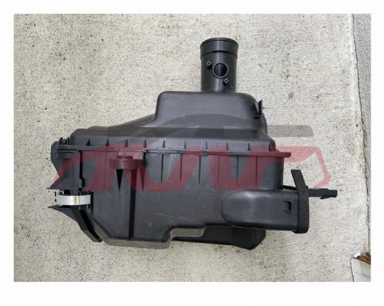 适用于丰田2010 海狮&nbsp;空滤壳 柴油版圆孔&nbsp;17700-30280  17700-75551, 海狮 汽车配件价格, 丰田 空气壳上下盖-17700-30280  17700-75551