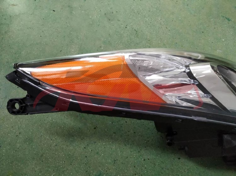 For Hyundai 4352011-2013 Elantra&nbsp;head Lamp Halogen Yellow Usa Type&nbsp;l92101-3y000 R92102-3y000, Hyundai   Car Headlights Headlamps, Elantra Car Parts Catalog-L92101-3Y000 R92102-3Y000