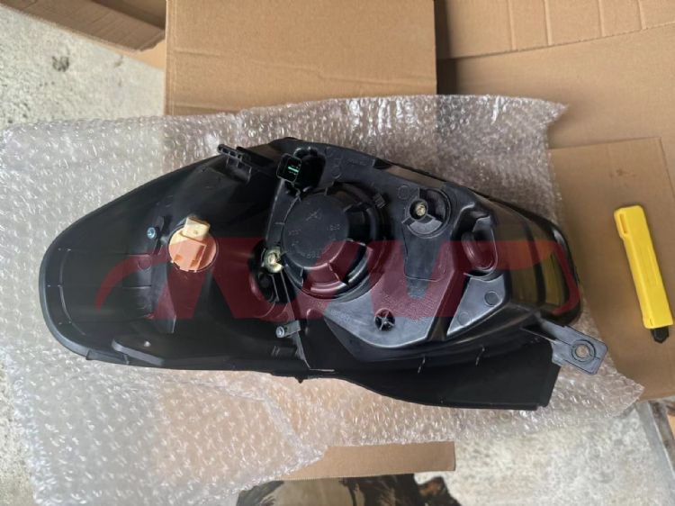 For Hyundai 4372006-2010 Accent&nbsp;head Lamp Yellow Manual&nbsp;r92102-1e000     92102-1e040     L92101-1e000    92102-1e040, Hyundai  Auto Part, Accent Replacement Parts For Cars-R92102-1E000     92102-1E040     L92101-1E000    92102-1E040