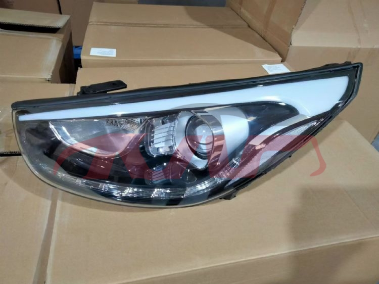 For Hyundai 18322013-2015 Tucson&nbsp;head Lamp, White W/upper Led&nbsp;92101-2s500  92102-2s620  L:92101-2sxxx   R:92102-2sxxx, Tucson (ix35) Auto Part, Hyundai  Auto Part-92101-2S500  92102-2S620  L:92101-2SXXX   R:92102-2SXXX