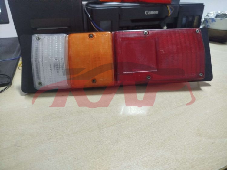 For Isuzu 16862002-2005 D-max&nbsp;tail Lamp&nbsp;r5-82230-018-3 L5-82230-019-3, Isuzu  Auto Part, D-max Car Parts-R5-82230-018-3 L5-82230-019-3