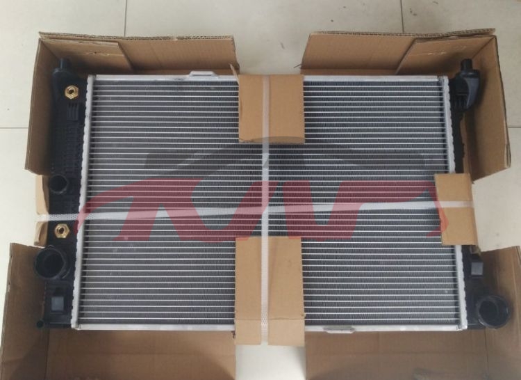 For Benz 480w212 14-15 Sport&nbsp;radiator, Automatic, 26mm&nbsp;0995006203, E-class Car Accessories Catalog, Benz  Auto Lamps-0995006203