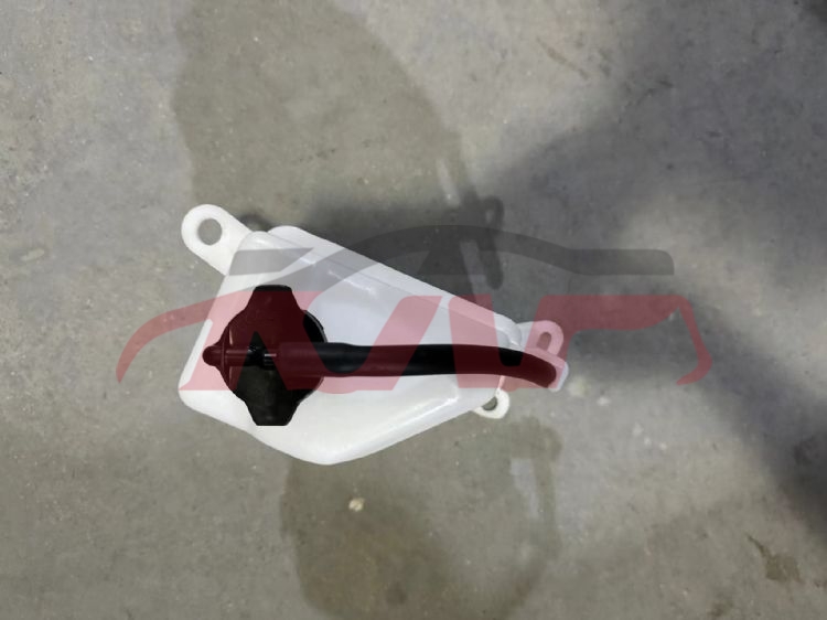 For Toyota 10262018-2020 Camry&nbsp;wiper Tank&nbsp;16470-25041, Camry Auto Parts Shop, Toyota  Tank-16470-25041