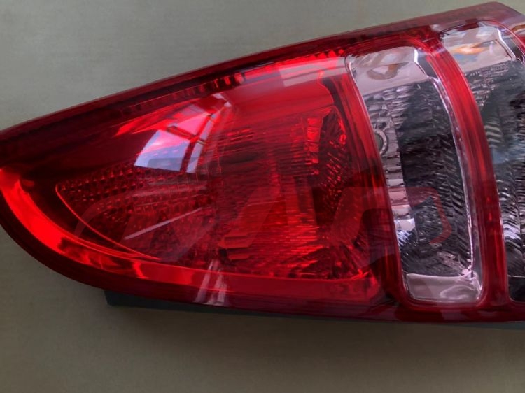 For Toyota 11212004-2008 Innova&nbsp;tail Lamp Unit&nbsp;r:81551-0k080 L:81561-0k080, Innova  Car Accessorie, Toyota   Car Body Parts-R:81551-0K080 L:81561-0K080