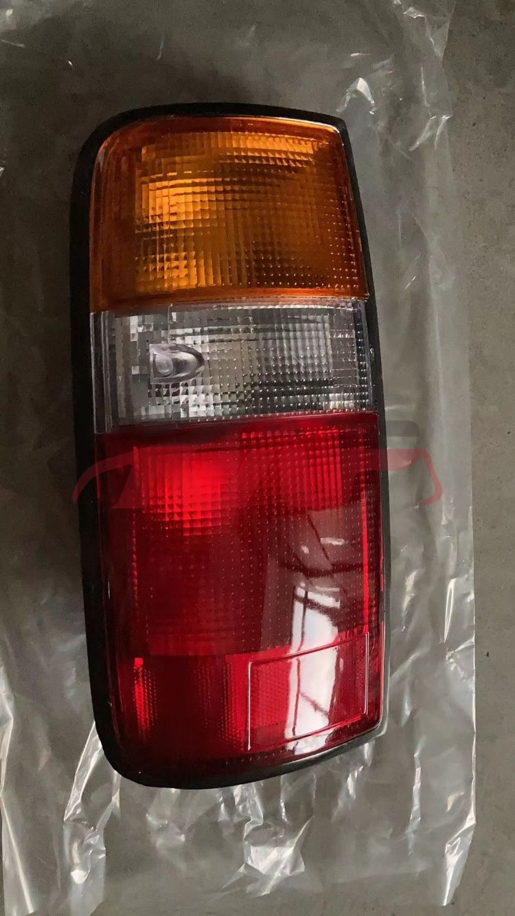 For Toyota 2010651990 Landcruiser Fj82&nbsp;tail Lamp&nbsp;81550-60340   81560-60340, Land Cruiser Carparts Price, Toyota  Car Lamps-81550-60340   81560-60340