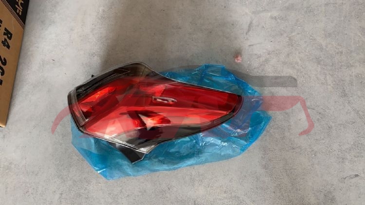 For Toyota 26692016-2018 Rav4 Usa&nbsp;tail Lamp Out&nbsp;l 81560-0r061 R 81550-0r061, Toyota   Automotive Parts, Rav4 Auto Part-L 81560-0R061 R 81550-0R061
