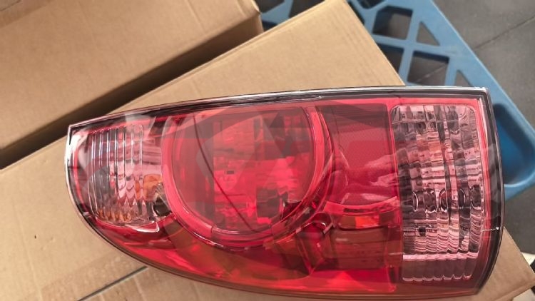 For Toyota 9732005-2011 Tacoma&nbsp;tail Lamp&nbsp;r 81550-04150  L 81560-04150  L:to2800158  R:to2801158, Tacoma List Of Car Parts, Toyota   Taillamp-R 81550-04150  L 81560-04150  L:TO2800158  R:TO2801158