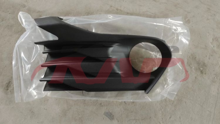 适用于丰田2017 威驰&nbsp;雾灯框 国内款带孔低配&nbsp;52128-0D390, 威驰 汽车配件, 丰田 雾灯罩-52128-0D390