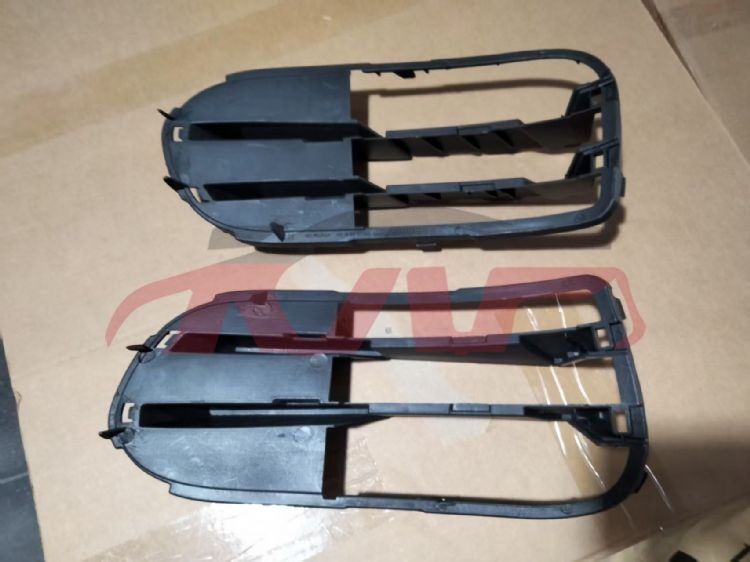 For Porsche622panamera 10-13&nbsp;fog Lamp Cover&nbsp;97050555500    97050555600, Panamera Auto Parts Prices, Porsche Front Bumper Grille-97050555500    97050555600