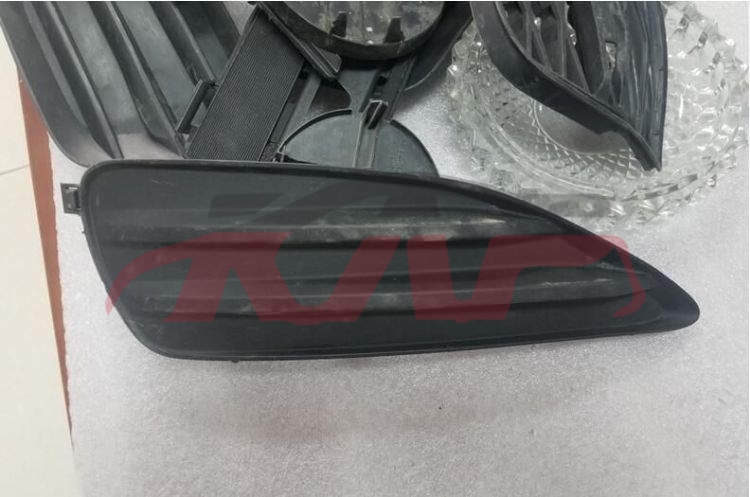 适用于丰田2009-2013 MATRIX&nbsp;雾灯框&nbsp;, MATRIX 汽车配件, 丰田 雾灯饰框-