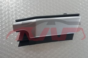 适用于丰田2018-2020 汉兰达&nbsp;前拖车盖 整体/银色,分左右&nbsp;R：53105-0E050       L：53106-0E050, 汉兰达 配件价格, 丰田 -R：53105-0E050       L：53106-0E050