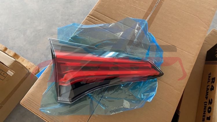 适用于丰田2016-2018 RAV4&nbsp;后尾灯 低配 平头美版&nbsp;R 81580-0R031 L 81590-0R031, RAV4 汽车配件运输价格, 丰田 汽车配件-R 81580-0R031 L 81590-0R031