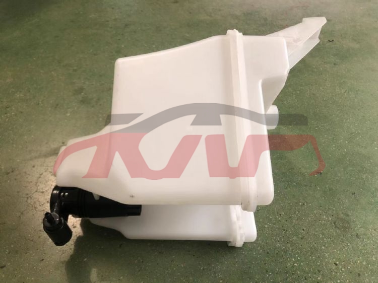 For Nissan 24652012 Sentra&nbsp;water Tank,with Motor&w/o Pipe&nbsp;28910-3sh0a, Sentra Cheap Auto Parts鈥?car Parts Store, Nissan  
car Wiper Tank-28910-3SH0A