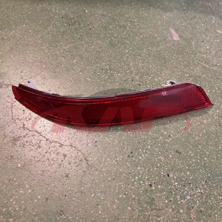 For Nissan 9232009 Sylphy&nbsp;rear Bumper Reflector&nbsp;l26565-ew00a R26560-ew00a, Nissan  Yellow Reflector, Sentra Car Accessorie-L26565-EW00A R26560-EW00A