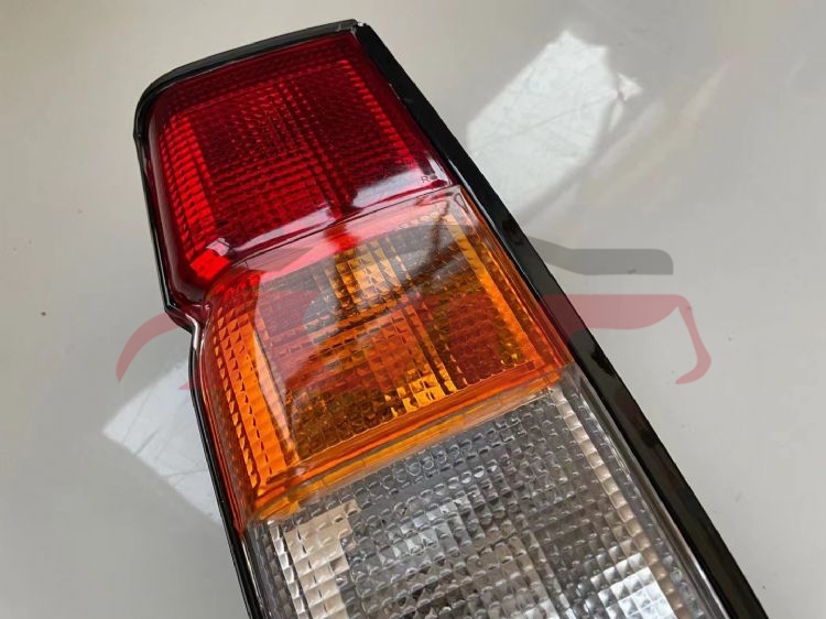 For Nissan 203721993-1995 D21&nbsp;tail Lamp&nbsp;86555-73901, Pick Up  Auto Parts Catalog, Nissan  Taillights-86555-73901