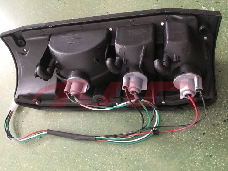 For Toyota 287landcruiser Pick-up Fj70-75-80&nbsp;tail Lamp&nbsp;81550-60411   81560-60331  81550-0k271, Land Cruiser Car Accessorie Catalog, Toyota  Tail Lamp-81550-60411   81560-60331  81550-0K271