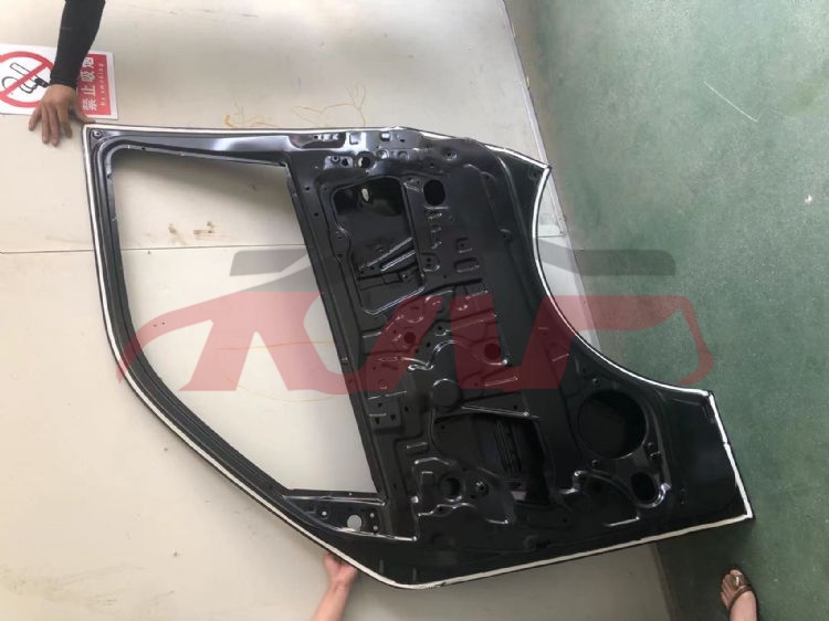 适用于丰田2005 海狮&nbsp;前车门 左右面 MX-250&nbsp;L 67001-26311  R 67001-26310, 丰田 汽车配件, 海狮 汽车车身配件价格-L 67001-26311  R 67001-26310