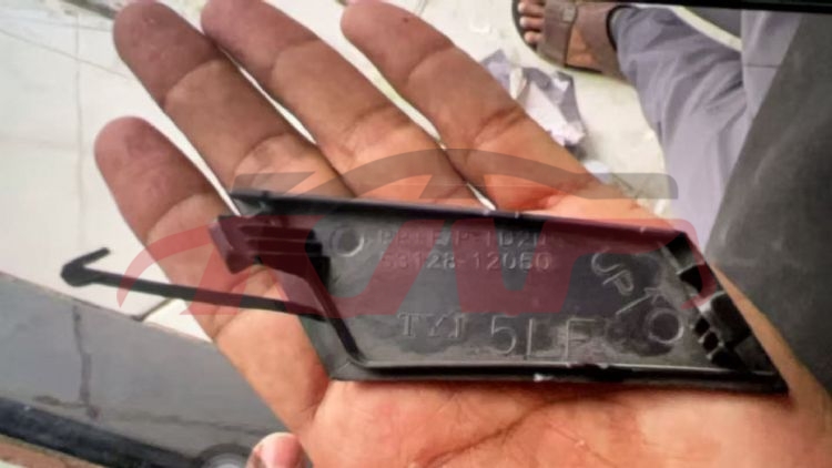 For Toyota 26402020 Corolla Usa, Le&nbsp;bumper Grille Cover&nbsp;53128-12050, Toyota  Grills Car Chrome, Corolla Automobile Parts-53128-12050