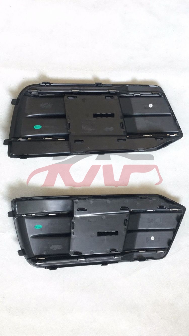 For Audi 13962018-2020 Q5&nbsp;fog Lamp Cover, Chrome+paint&nbsp;80d807679ern4      80d807680ern4, Audi  Auto Lamps, Q5 Automotive Parts-80D807679ERN4      80D807680ERN4