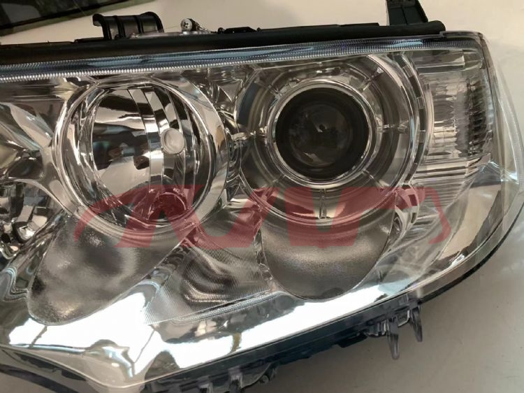 For Mitsubishi 8272011 Pajero Sport&nbsp;head Lamp, Halogen Without Motor&nbsp;l:8301b355   R:8301b356, Mitsubishi   Automotive Accessories, Pajero Automotive Parts-L:8301B355   R:8301B356
