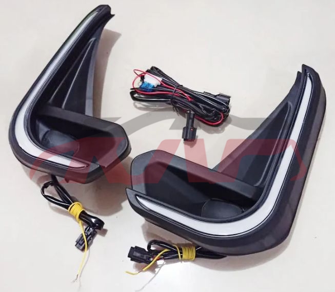 For Toyota 20382021 Hilux Rocco&nbsp;fog Lamp Cover W/running Lamp Assy&nbsp;, Hilux Car Parts Shipping Price, Toyota   Automotive Parts-