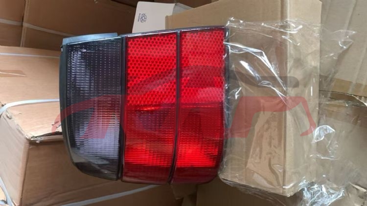 For Bmw 1738e34 1988-1994&nbsp;tail Lamp&nbsp;63211384009  63211384010, 5  Accessories, Bmw  Auto Lamp-63211384009  63211384010